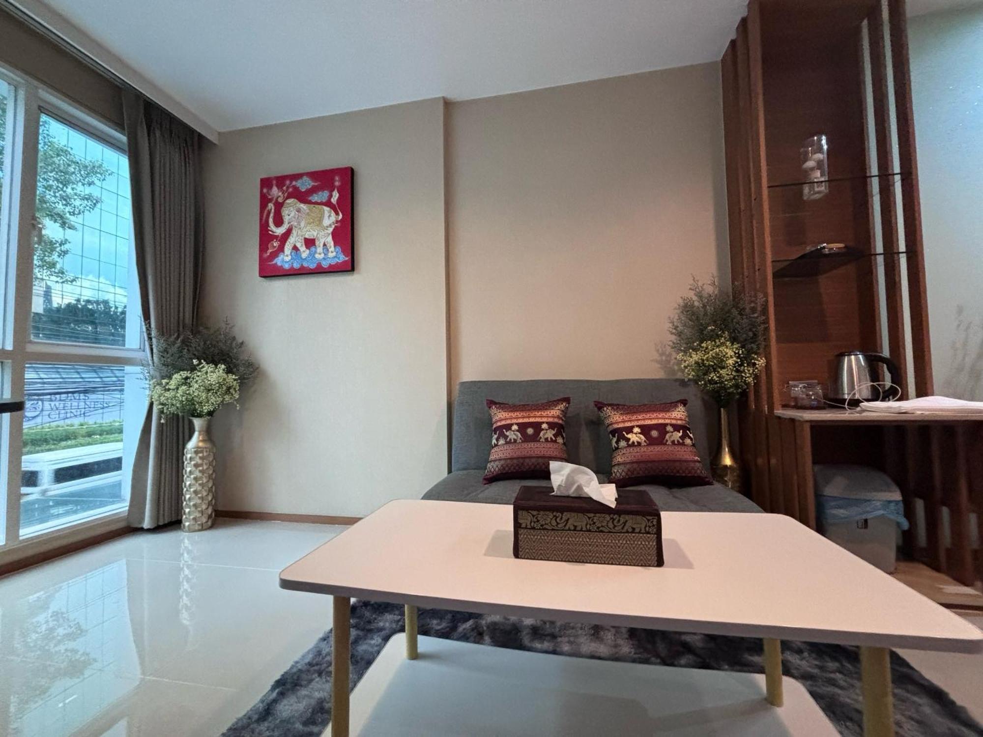 Sam Homestay Bangkok Ngoại thất bức ảnh